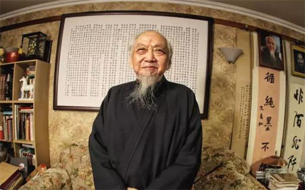 老来成名的人命理学上的解释 老来成名的人是什么样子的