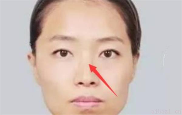 塌鼻子面相运势怎么样 塌鼻梁的人是什么性格